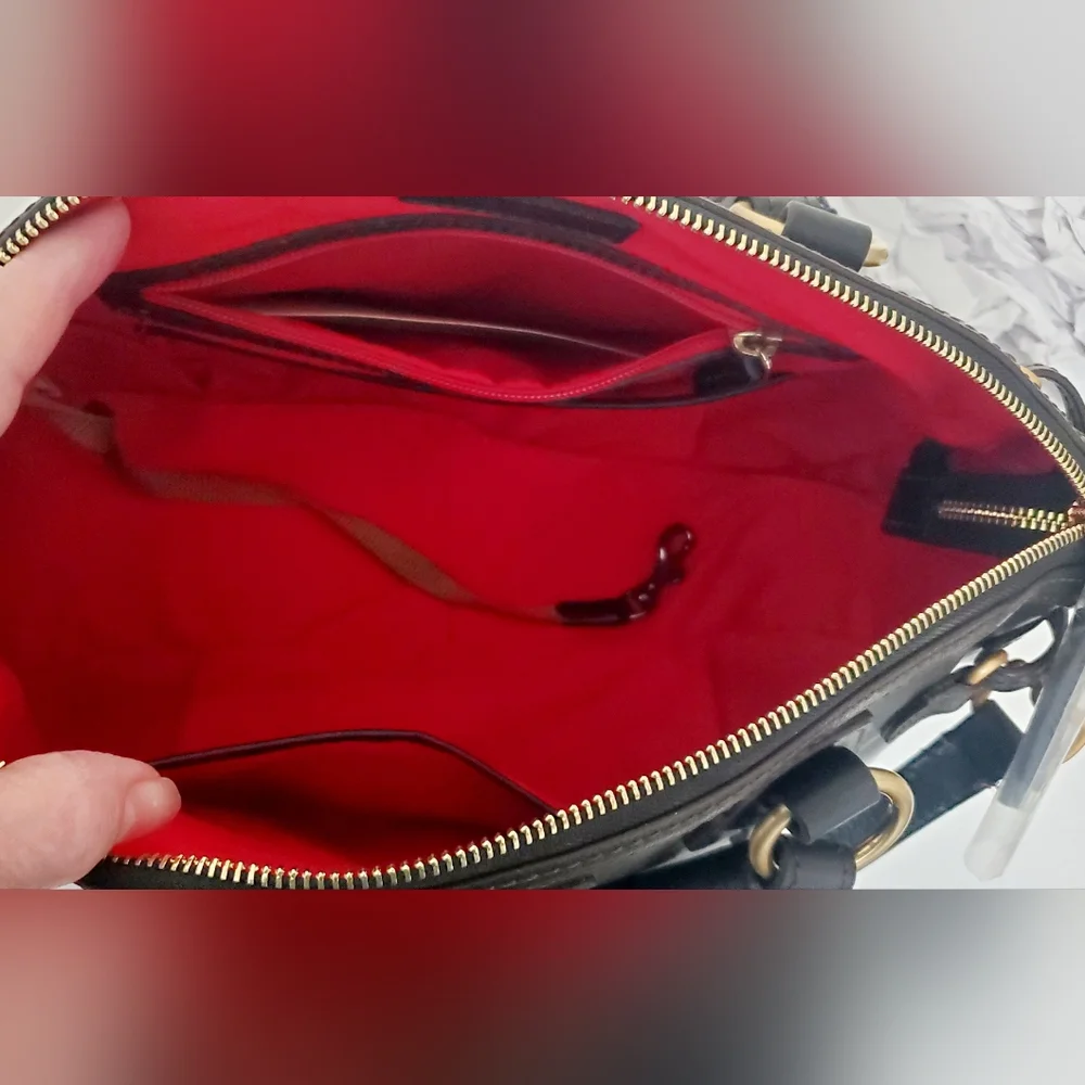 New Dooney Bourke Florentine Leather Medium Mail Satchel Black - Picture 3 of 10